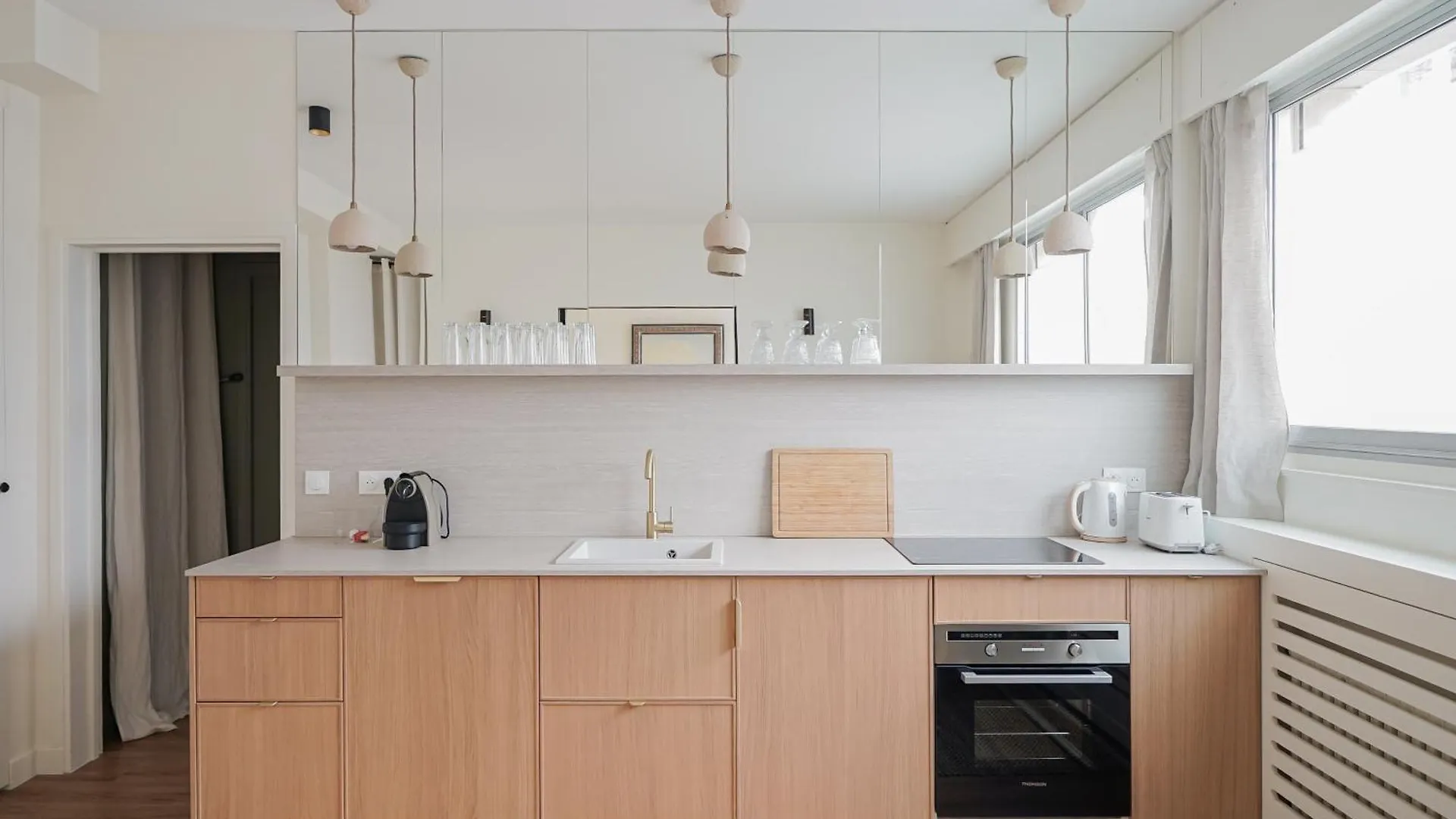 Appartement Moderne Et Chic Proche Tour Eiffel Paris 0*,  France