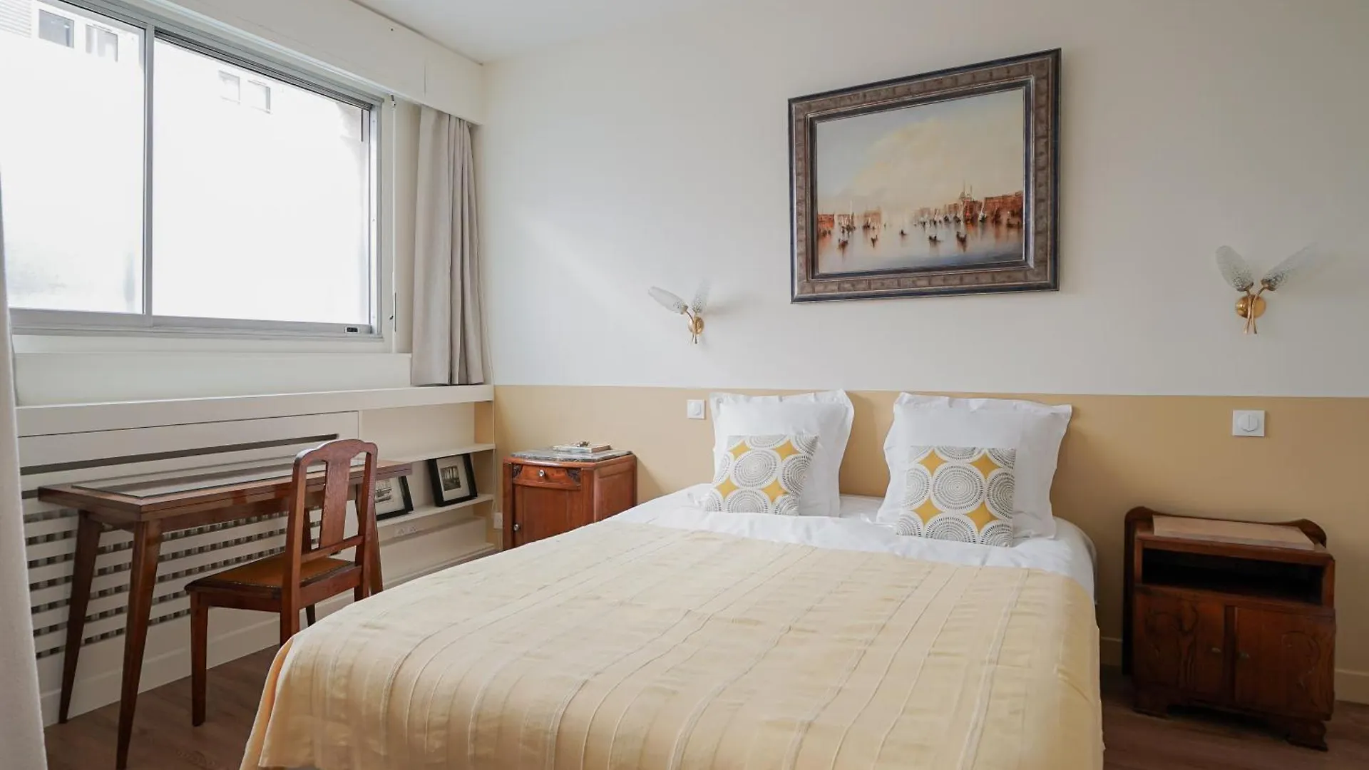 Appartement Moderne Et Chic Proche Tour Eiffel Paris 0*,